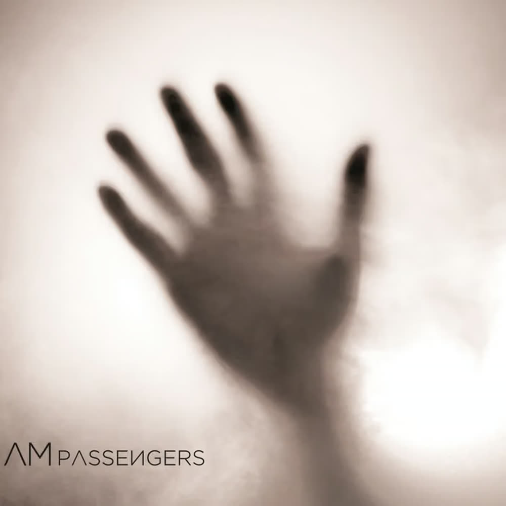 Carátula de Passengers, álbum de Autumn Moonlight